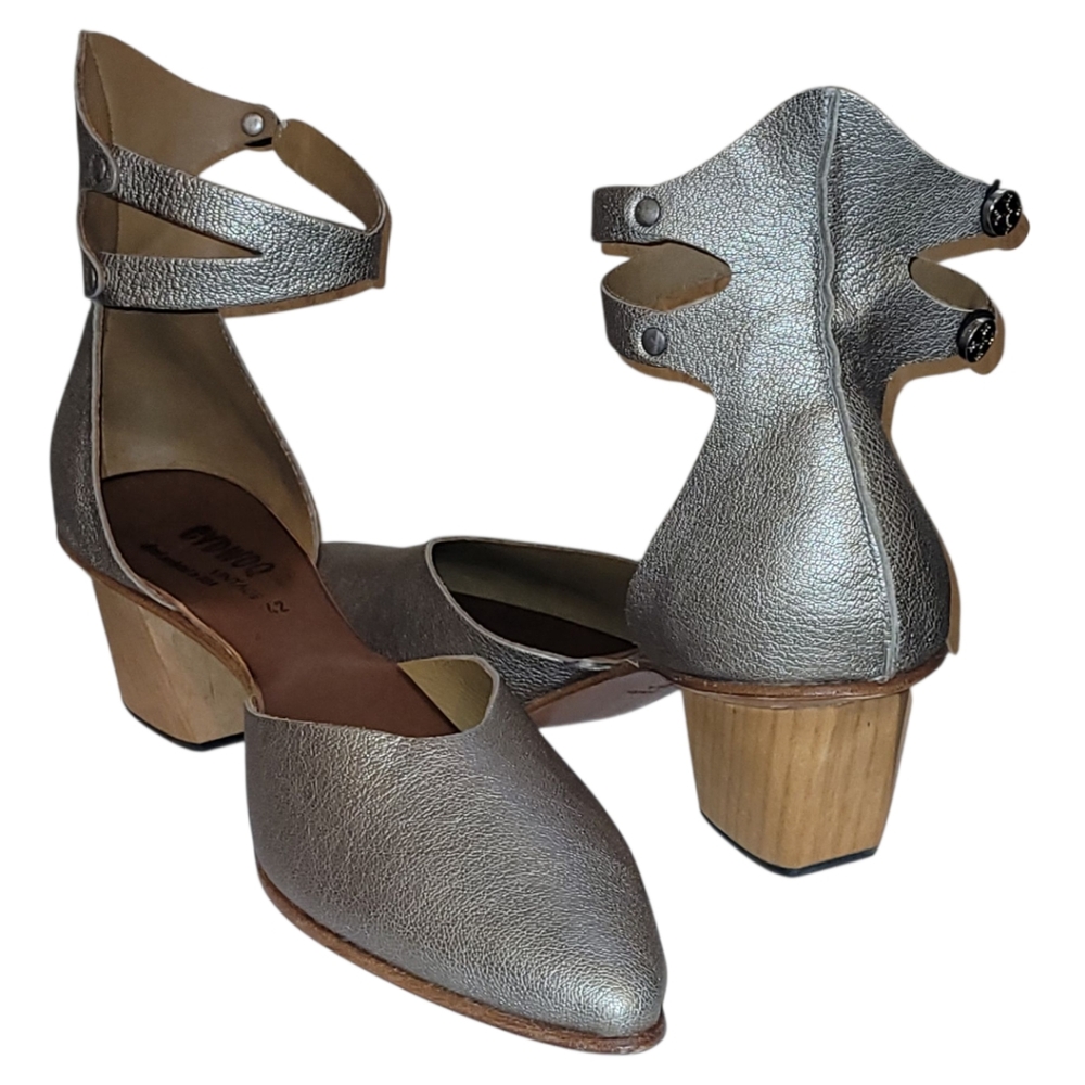 CYDWOQ Champange Shimmer Leather Handmade Shoes Sandal Wood Heel 42 / Us 12 NEW